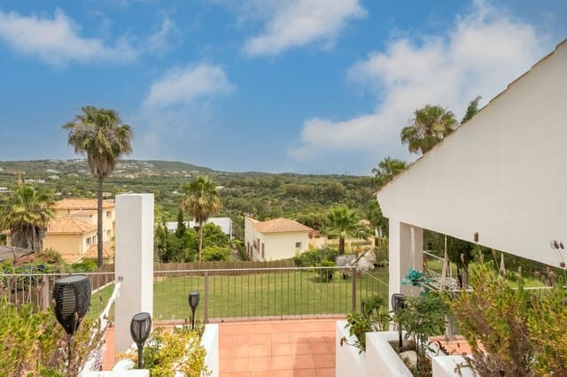 5 soverom Villa til salgs i Sotogrande Alto, San Roque med svømmebasseng - € 1 125 000 (Ref: 8344142)