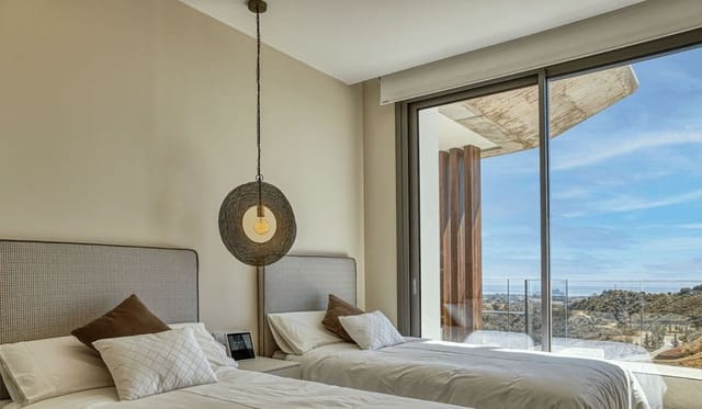 3 bedroom Apartment for sale in La Quinta, Benahavís with pool garage - € 1,495,000 (Ref: 8370329)