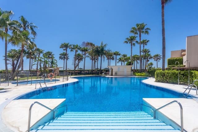 2 bedroom Apartment for sale in New Golden Mile, Estepona with pool garage - € 630,000 (Ref: 8389888)