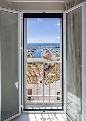 Apartamento de 2 habitaciones en Marbella en venta - 895.000 € (Ref: 8390048)