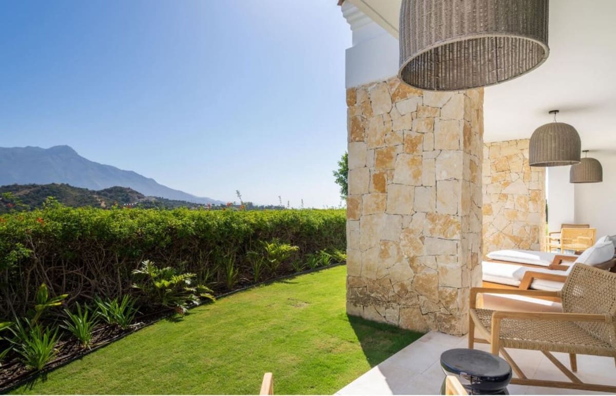 8 soveværelse Villa til salg i Benahavis med swimmingpool garage - € 10.900.000 (Ref: 8393301)