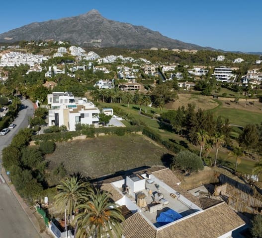 Tontti myytävänä paikassa Nueva Andalucia, Marbella - 3 200 000 € (Ref: 8393302)