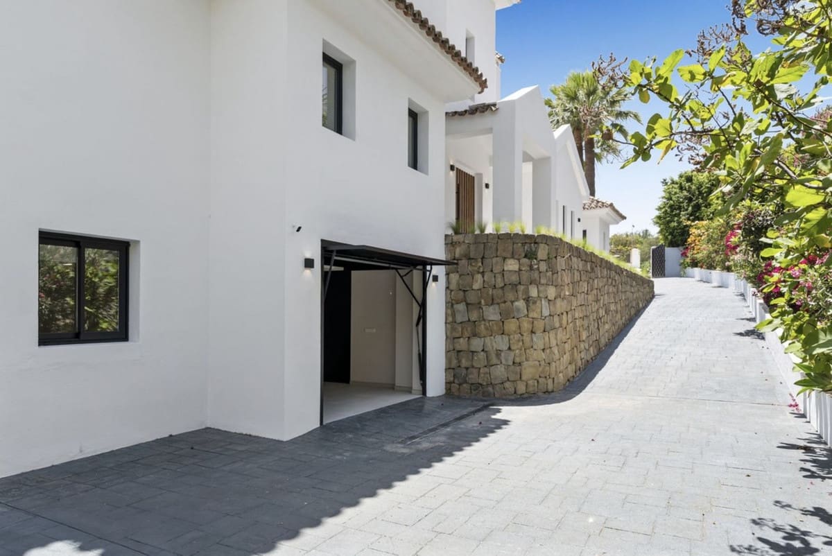 Chalet de 6 habitaciones en Benahavís en venta con piscina garaje - 3.390.000 € (Ref: 8404420)