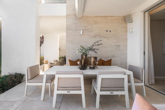 3 makuuhuone Huoneisto myytävänä paikassa Marbella mukana uima-altaan - 2 195 000 € (Ref: 8416872)