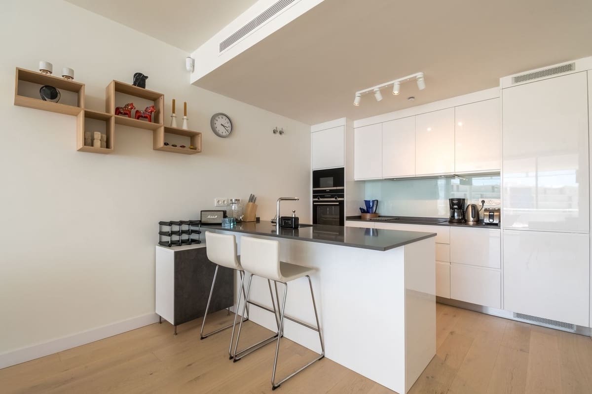 Apartamento de 3 habitaciones en Fuengirola en venta con piscina garaje - 520.000 € (Ref: 8423788)