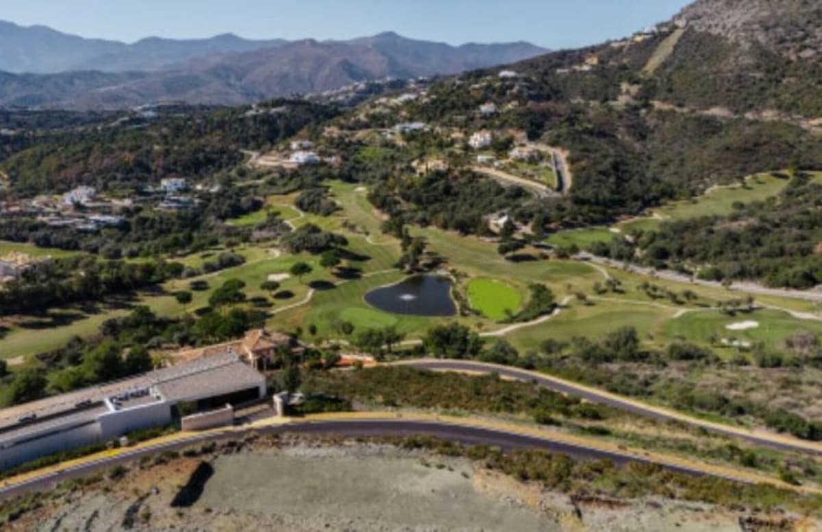 Terrain à Bâtir à vendre à Benahavis - 3 975 000 € (Ref: 8429615)