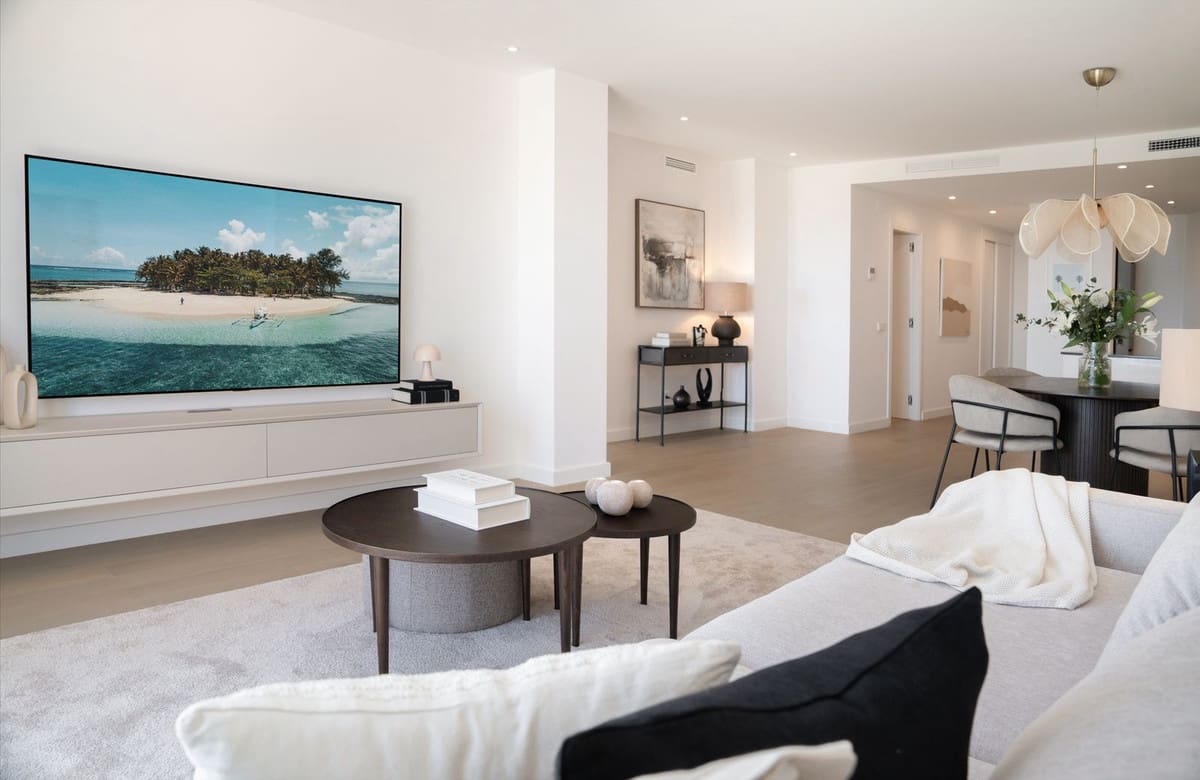 2 soverom Penthouse til salgs i Benahavis med svømmebasseng garasje - € 645 000 (Ref: 8439626)