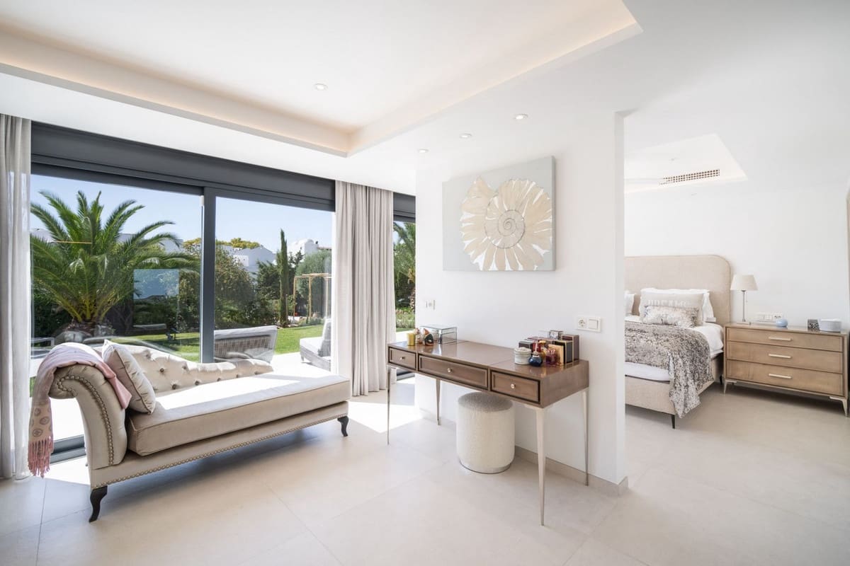 2 soverom Villa til salgs i Benahavis med svømmebasseng garasje - € 2 250 000 (Ref: 8462551)