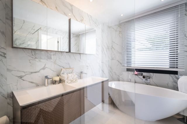 2 soverom Villa til salgs i Benahavís med svømmebasseng garasje - € 2 250 000 (Ref: 8462551)