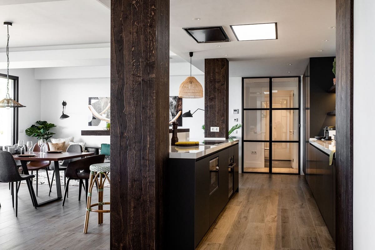 4 sypialnia Penthouse na sprzedaż w Nueva Andalucia z basenem garażem - 2 750 000 € (Ref: 8462552)