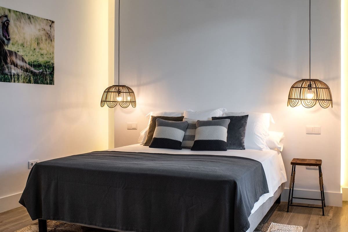 4 sypialnia Penthouse na sprzedaż w Nueva Andalucia z basenem garażem - 2 750 000 € (Ref: 8462552)