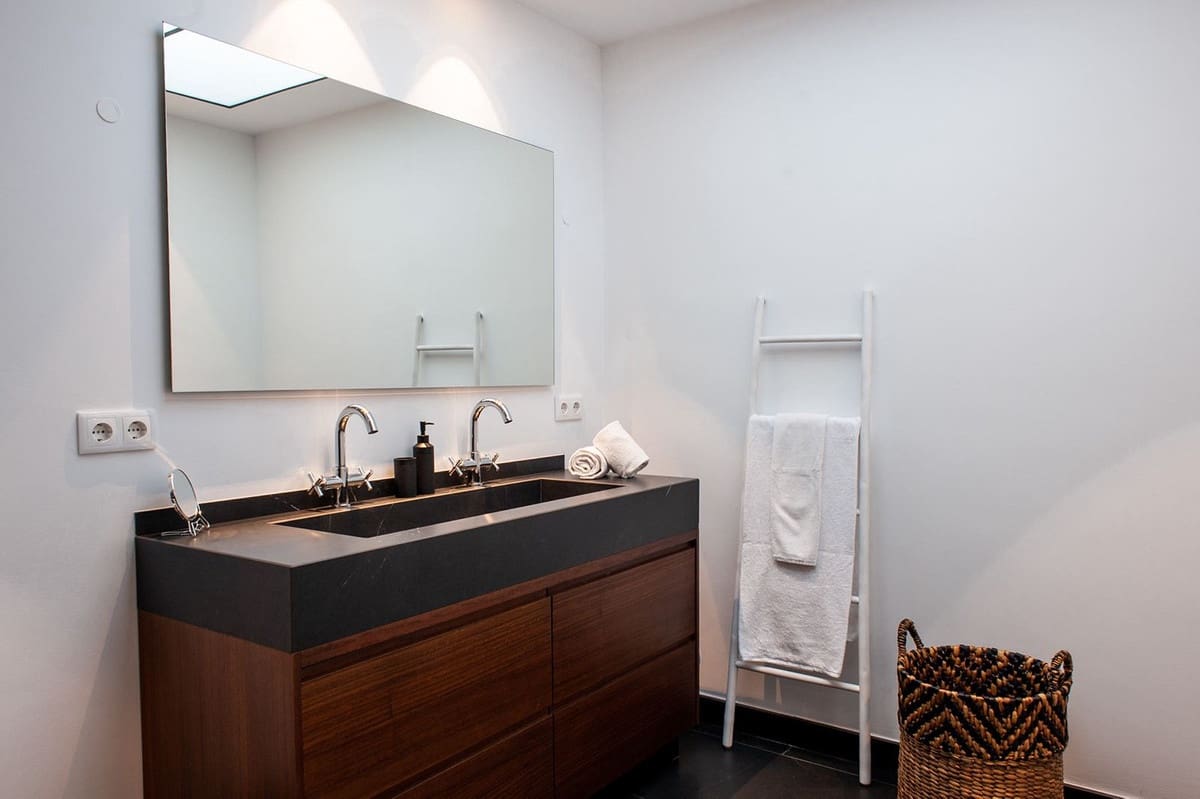 4 sypialnia Penthouse na sprzedaż w Nueva Andalucia z basenem garażem - 2 750 000 € (Ref: 8462552)