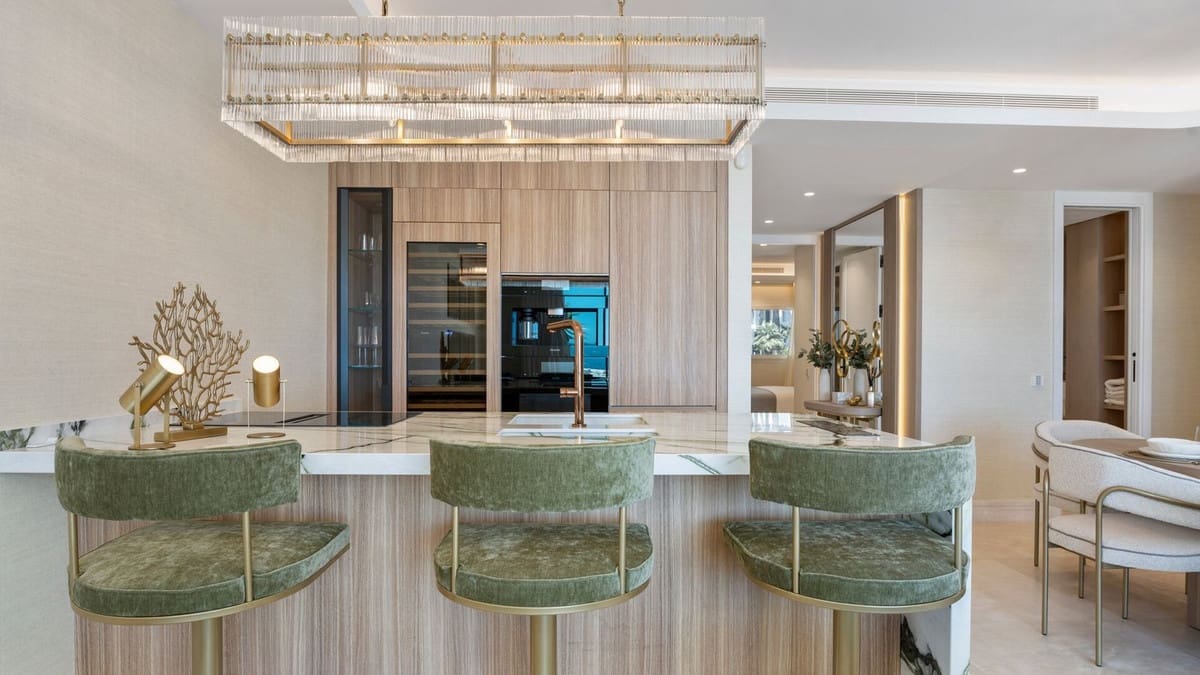3 bedroom Apartment for sale in Golden Mile with pool garage - € 6,995,000 (Ref: 8471182)