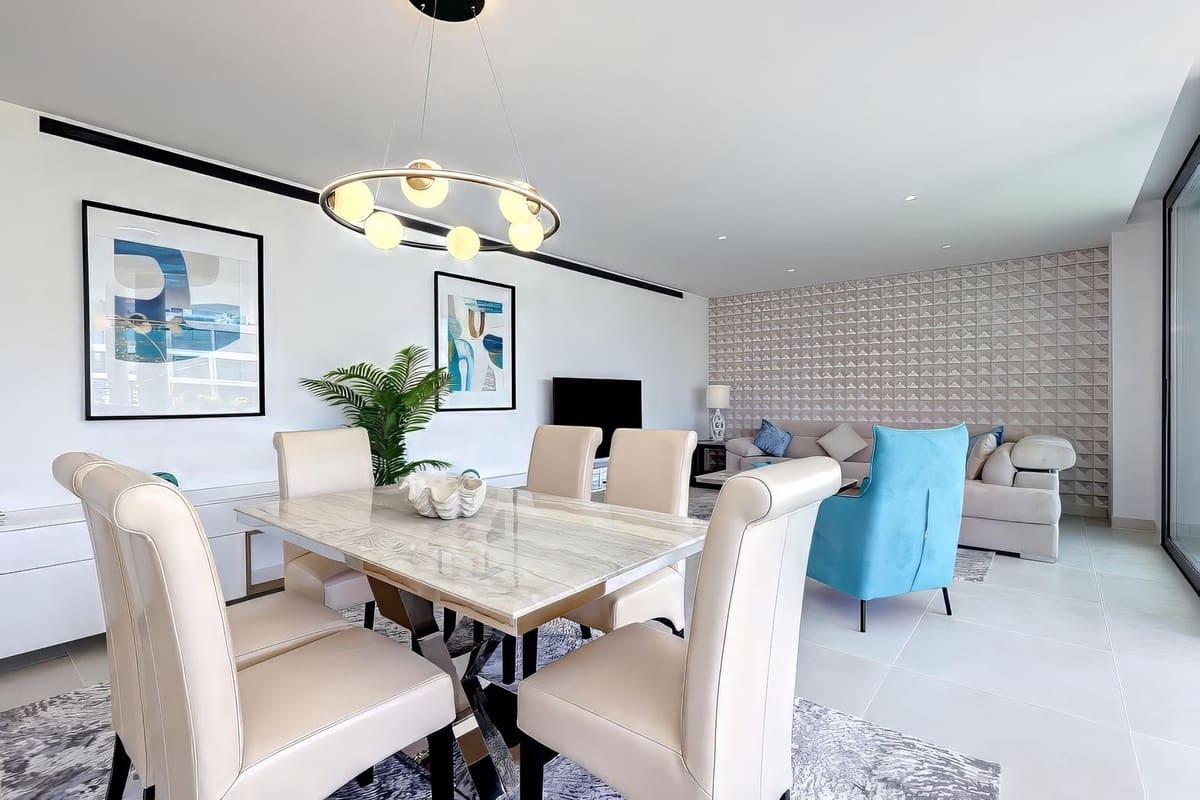 3 bedroom Apartment for sale in Fuengirola with pool garage - € 845,000 (Ref: 8471337)