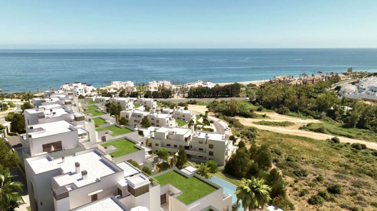 3 bedroom Apartment for sale in Bahia de Casares with garage - € 620,000 (Ref: 8489512)