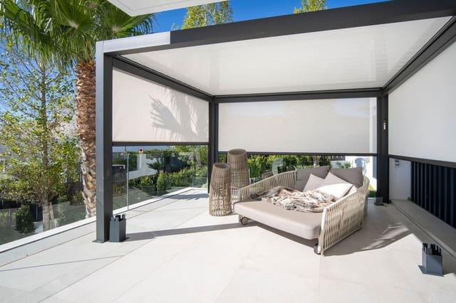 4 bedroom Villa for sale in Nueva Andalucia, Marbella with pool garage - € 3,250,000 (Ref: 8499534)