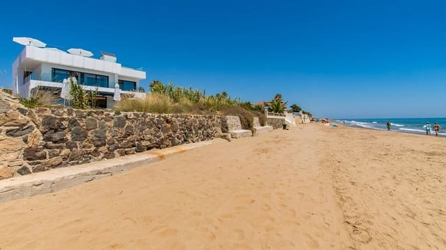 Chalet de 6 habitaciones en Marbella en venta con piscina garaje - 6.500.000 € (Ref: 8510804)