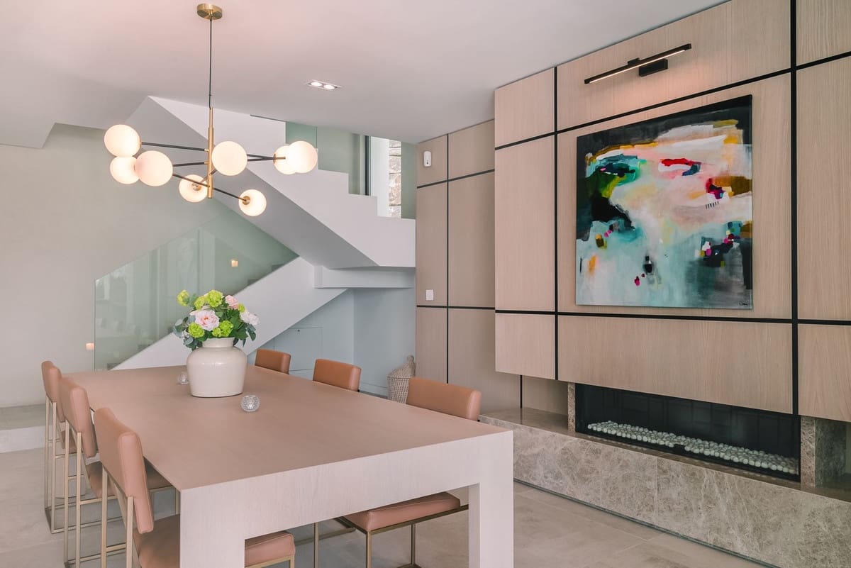 5 bedroom Villa for sale in Nueva Andalucia with pool garage - € 4,995,000 (Ref: 8520692)