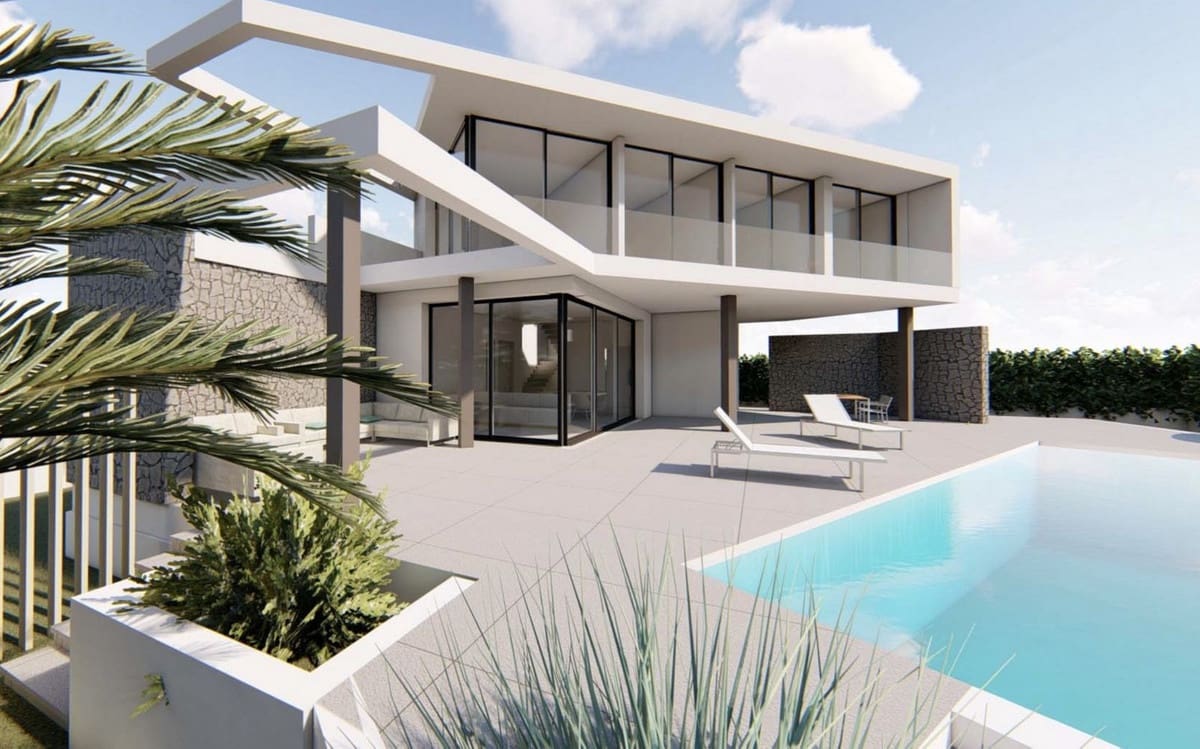 4 quarto Moradia para venda em Estepona com piscina - 1 200 000 € (Ref: 8531122)