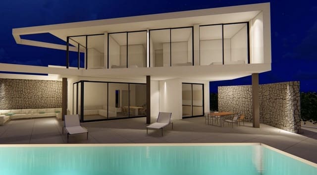 4 quarto Moradia para venda em Estepona com piscina - 1 200 000 € (Ref: 8531122)
