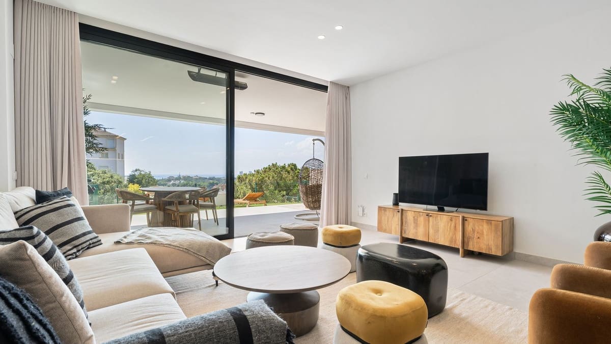 3 soveværelse Lejlighed til salg i Marbella med swimmingpool garage - € 950.000 (Ref: 8555657)