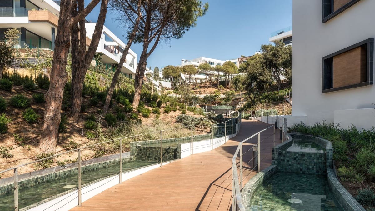 3 soveværelse Lejlighed til salg i Marbella med swimmingpool garage - € 950.000 (Ref: 8555657)