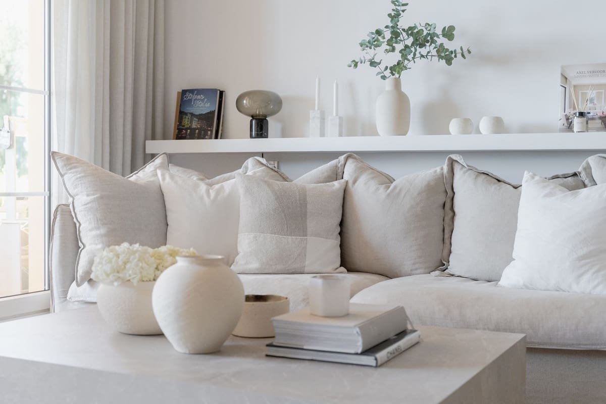 3 bedroom Apartment for sale in Marbella with pool - € 1,295,000 (Ref: 8558767)