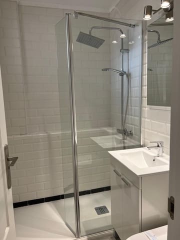 3 bedroom Apartment for sale in La Duquesa / Puerto de la Duquesa, Manilva with pool - € 235,000 (Ref: 8575791)