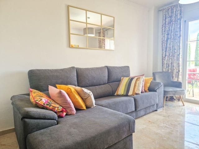 3 bedroom Apartment for sale in La Duquesa / Puerto de la Duquesa, Manilva with pool - € 235,000 (Ref: 8575791)