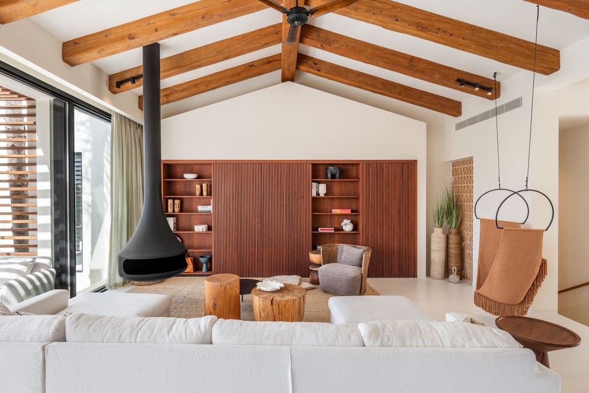 5 bedroom Villa for sale in Marbella with pool garage - € 6,895,000 (Ref: 8578854)