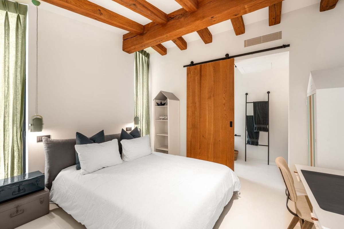 Chalet de 5 habitaciones en Marbella en venta con piscina garaje - 6.895.000 € (Ref: 8578854)