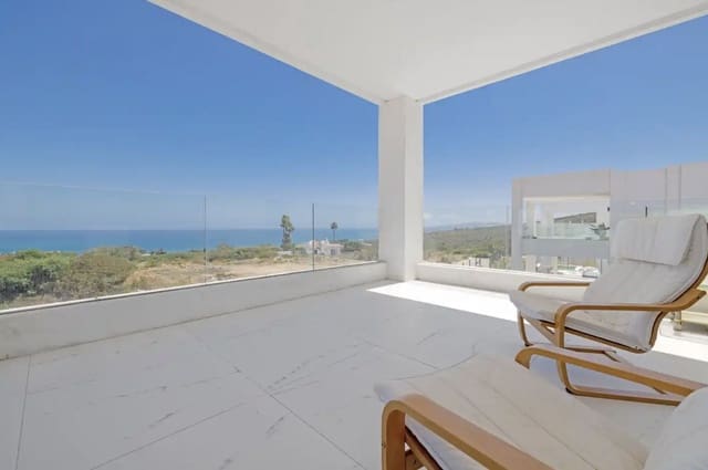 4 soveværelse Villa til salg i Sotogrande, San Roque med swimmingpool garage - € 838.000 (Ref: 8623451)