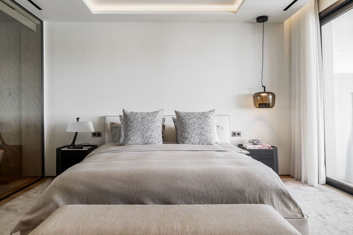 5 bedroom Apartment for sale in Golden Mile with garage - € 6,500,000 (Ref: 8635914)