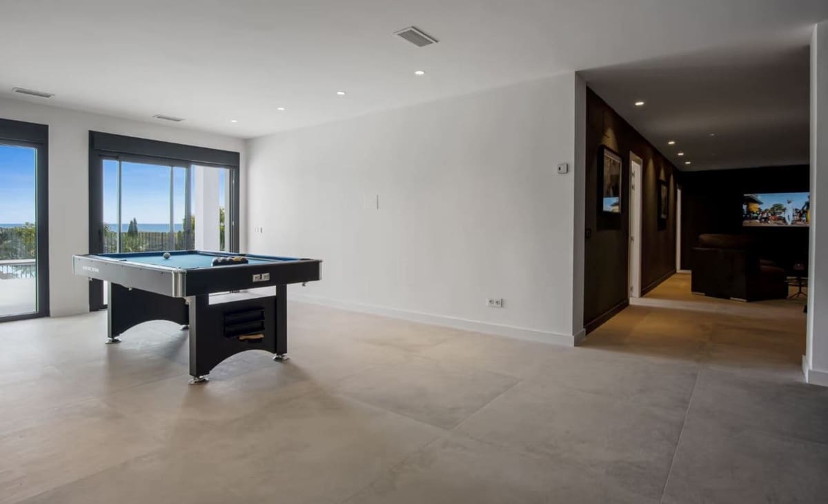 5 soveværelse Villa til salg i Los Flamingos med swimmingpool garage - € 3.495.000 (Ref: 8637543)