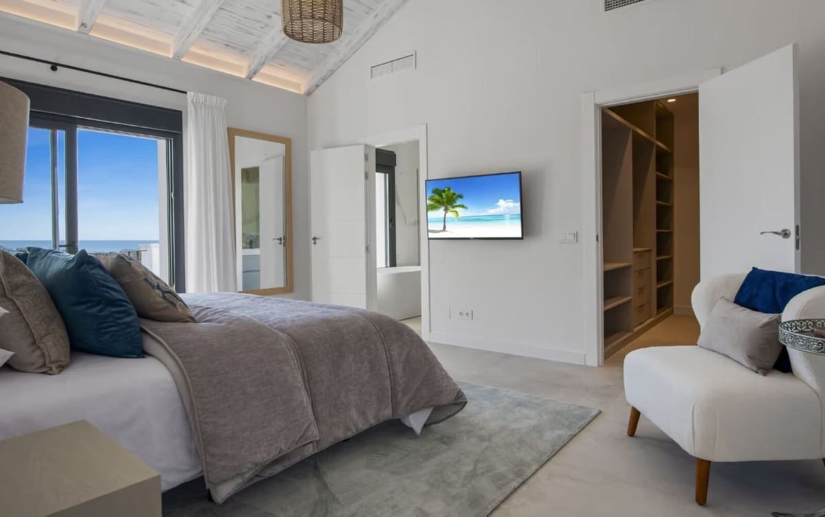 5 soveværelse Villa til salg i Los Flamingos med swimmingpool garage - € 3.495.000 (Ref: 8637543)