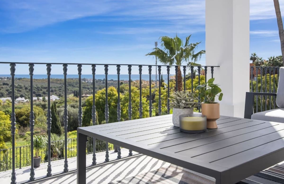 5 bedroom Villa for sale in Los Flamingos with pool garage - € 3,495,000 (Ref: 8637543)