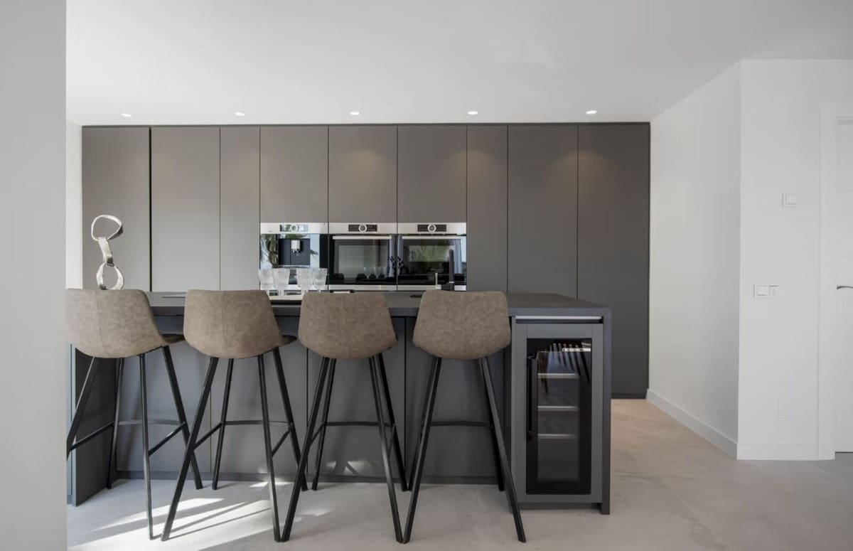 5 makuuhuone Huvila myytävänä paikassa Los Flamingos mukana uima-altaan 
autotalli - 3 495 000 € (Ref: 8637543)