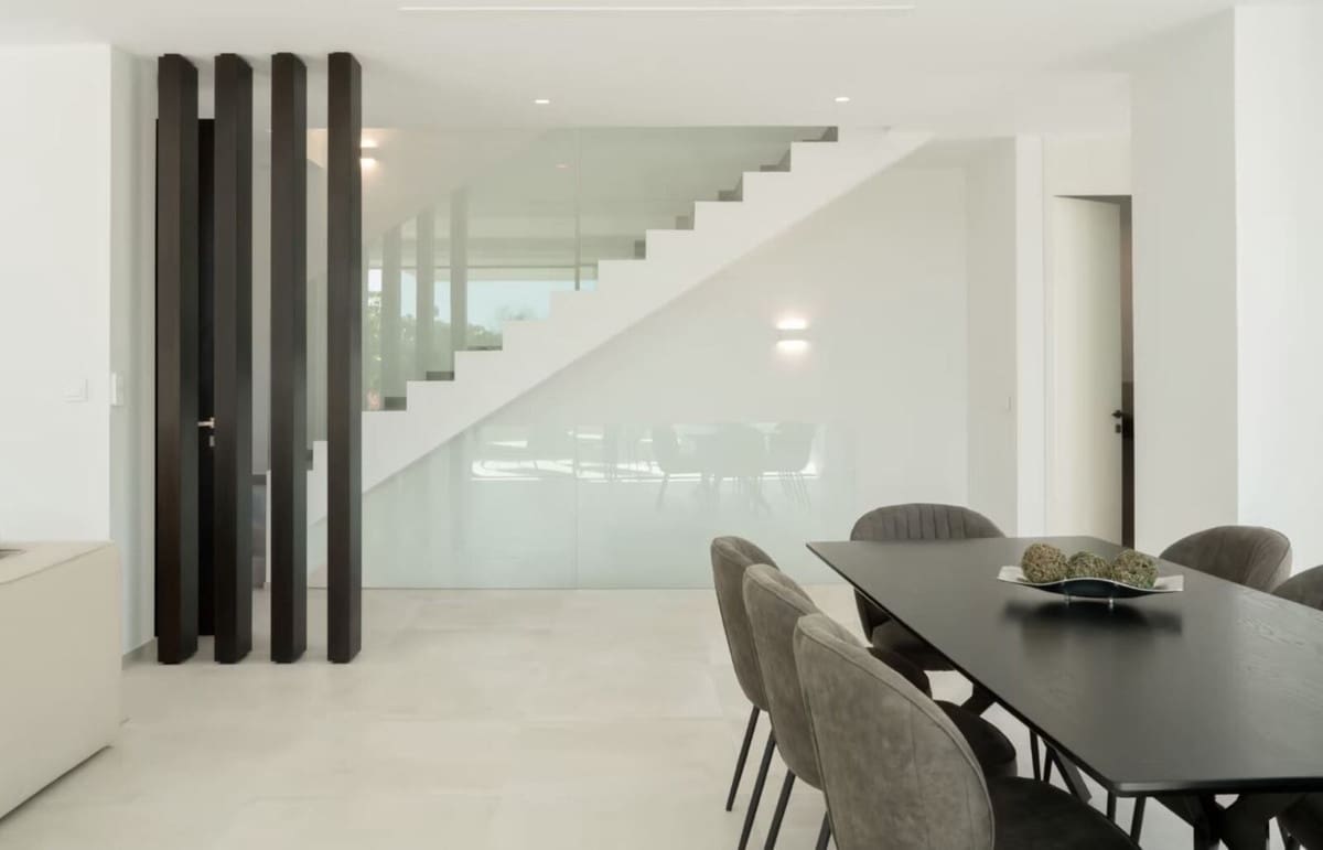 Chalet de 4 habitaciones en Estepona en venta con piscina garaje - 1.850.000 € (Ref: 8637544)