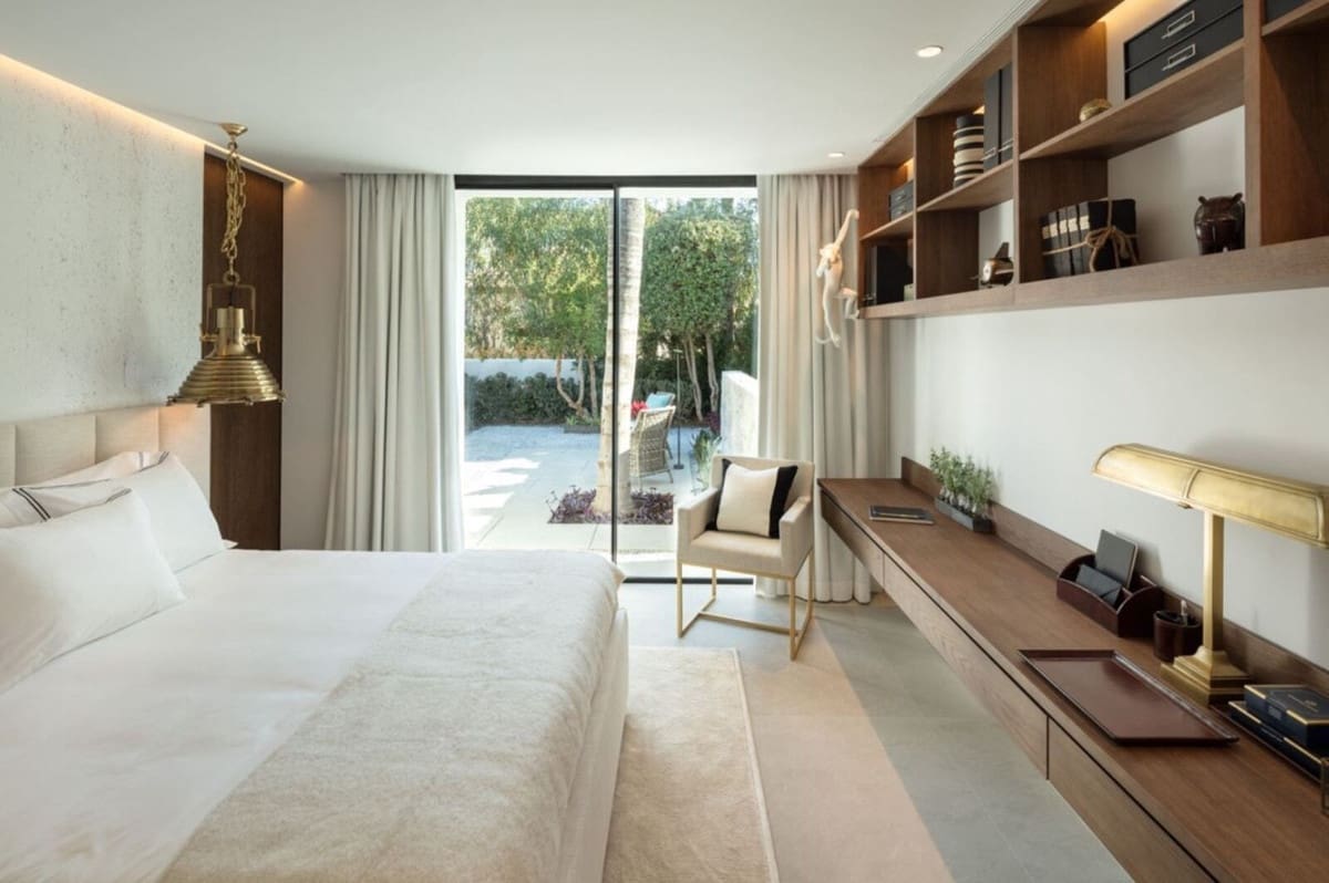 5 makuuhuone Huvila myytävänä paikassa Nueva Andalucia mukana uima-altaan - 6 495 000 € (Ref: 8637730)