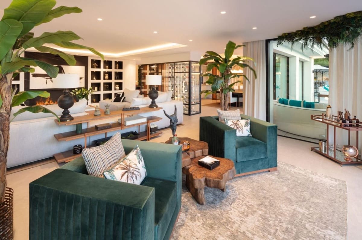 5 makuuhuone Huvila myytävänä paikassa Nueva Andalucia mukana uima-altaan - 6 495 000 € (Ref: 8637730)