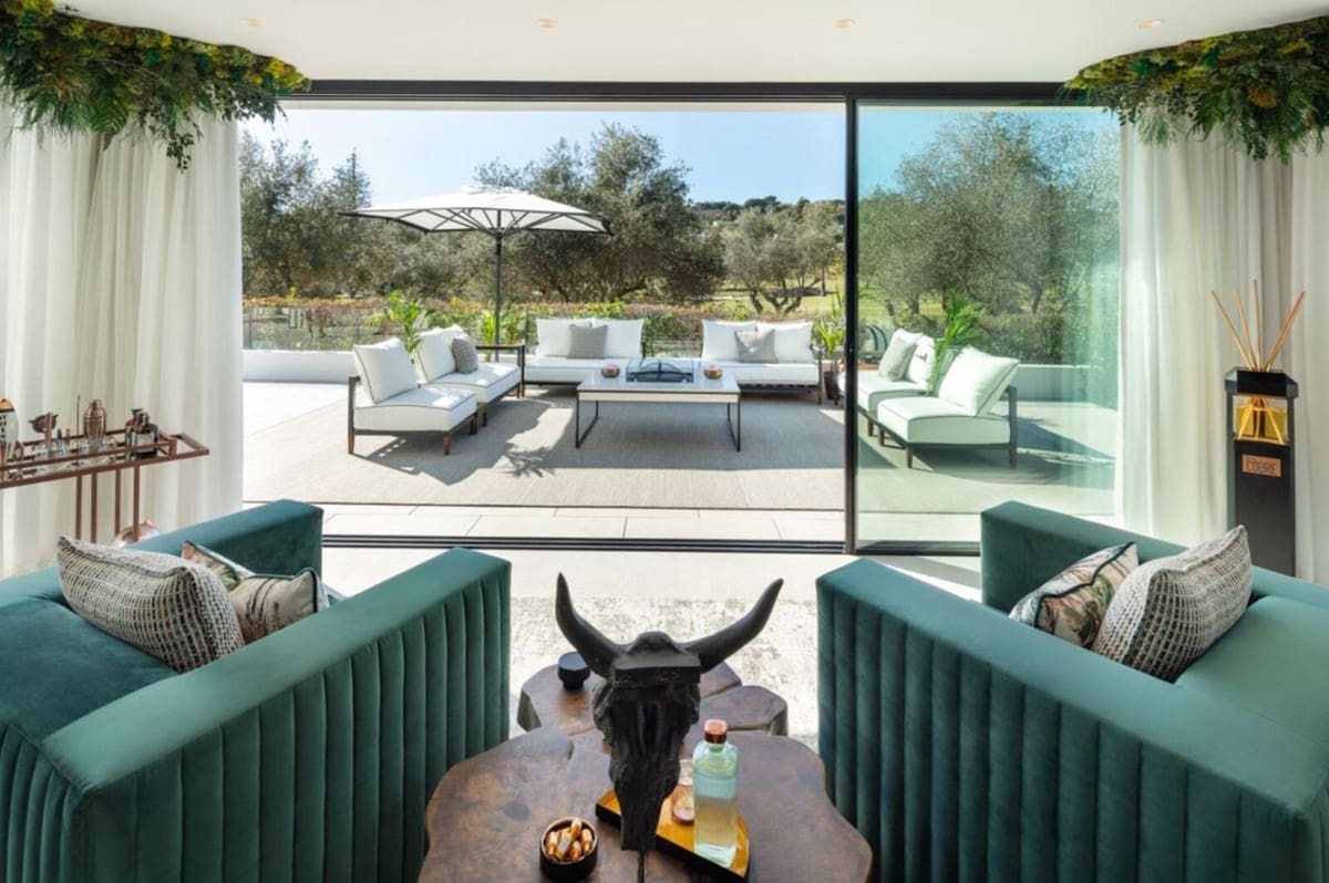 5 makuuhuone Huvila myytävänä paikassa Nueva Andalucia mukana uima-altaan - 6 495 000 € (Ref: 8637730)