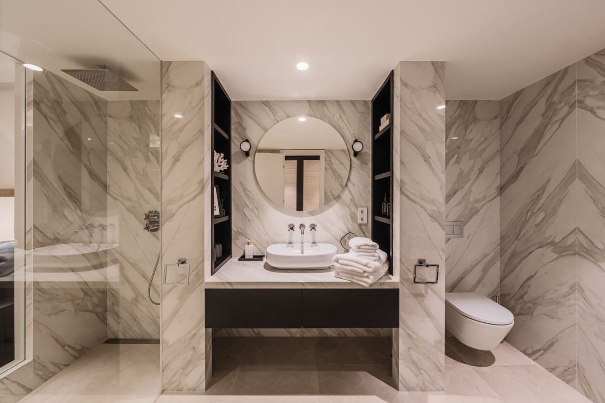 3 bedroom Apartment for sale in Golden Mile with pool garage - € 4,650,000 (Ref: 8655608)