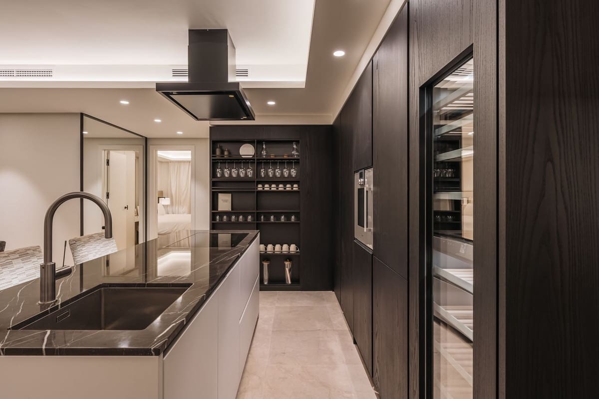 3 quarto Apartamento para venda em Golden Mile com piscina garagem - 4 650 000 € (Ref: 8655608)