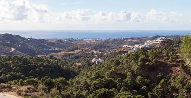 Chalet de 3 habitaciones en Benahavís en venta con piscina garaje - 2.775.000 € (Ref: 8657578)