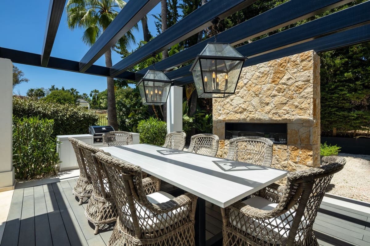 5 soveværelse Villa til salg i Nueva Andalucia med swimmingpool garage - € 6.950.000 (Ref: 8657821)