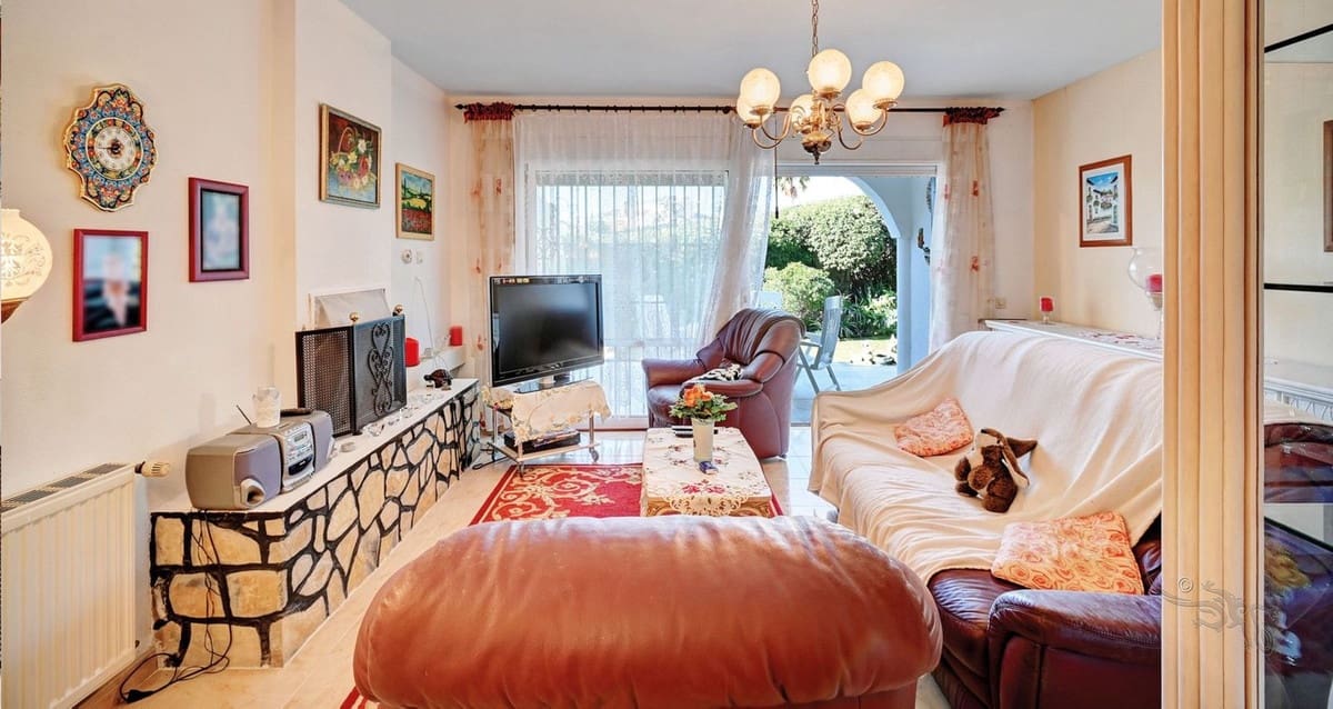 3 soverom Villa til salgs i Marbesa med garasje - € 1 190 000 (Ref: 8664570)