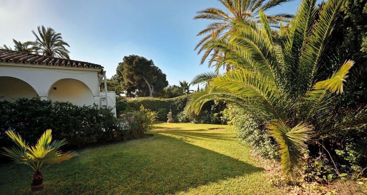 3 soverom Villa til salgs i Marbesa med garasje - € 1 190 000 (Ref: 8664570)