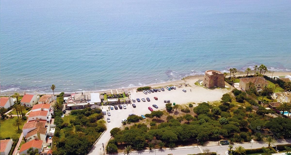 3 soverom Villa til salgs i Marbesa med garasje - € 1 190 000 (Ref: 8664570)