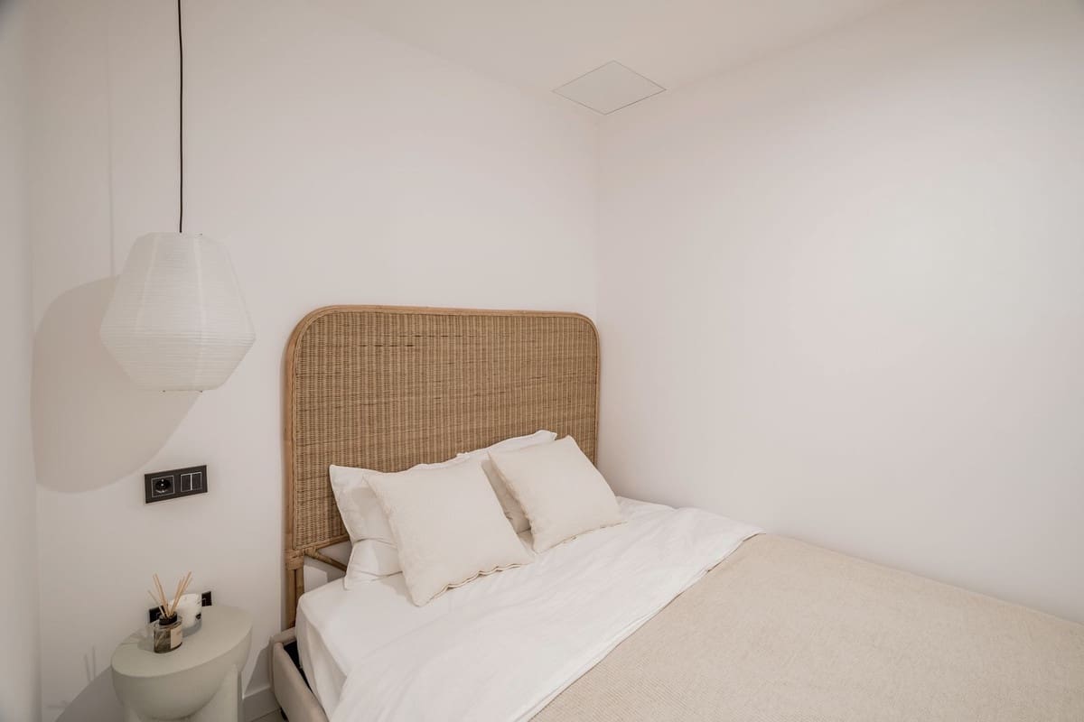 3 quarto Apartamento para venda em La Quinta com piscina garagem - 690 000 € (Ref: 8669266)