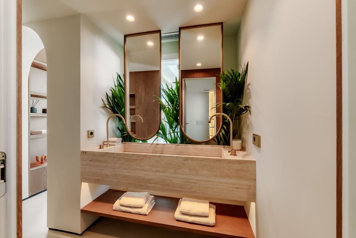 3 Zimmer Apartment zu verkaufen in Estepona mit Pool Garage - 2.495.000 € (Ref: 8670888)